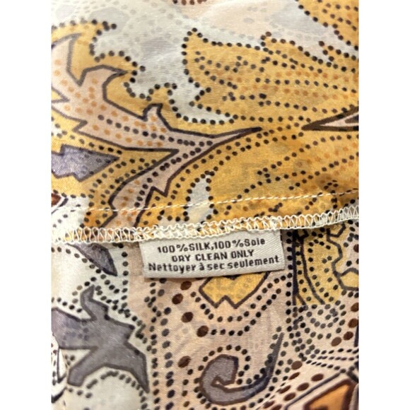 TUCKER Yellow Cream Paisley Silk Boho Peasant Button Front L/S Blouse Top Medium - Picture 7 of 7
